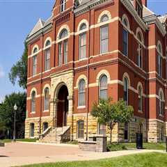 Expert Tips for Finding Associations in Wayne County, Michigan