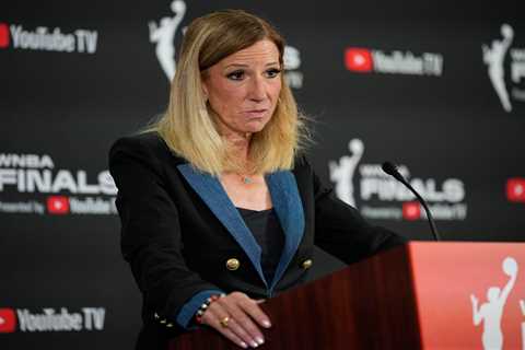 WNBA commissioner denies alleged statement saying Caitlin Clark should be ‘grateful’ to league for..