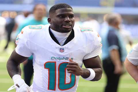Tyreek Hill likely done as a Dolphin following crushing injury