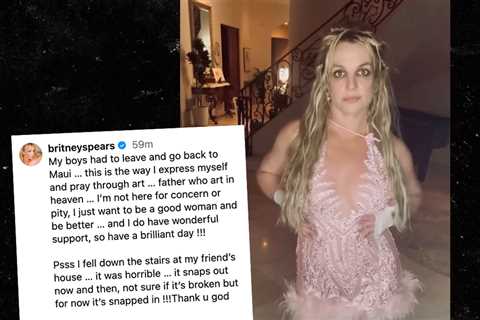 Britney Spears Says She Fell Down Stairs, Knee Snaps Out Occasionally