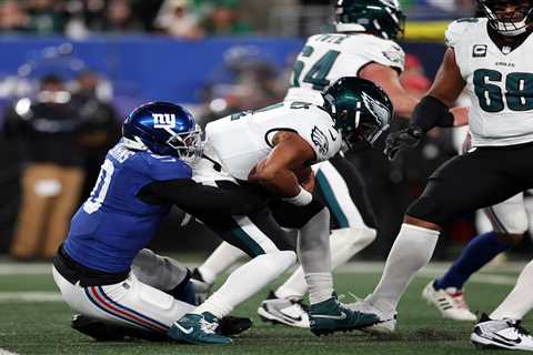 Dan Orlovsky reveals what makes Eagles’ offense ‘predictable’ after ugly ‘TNF’ loss to Giants