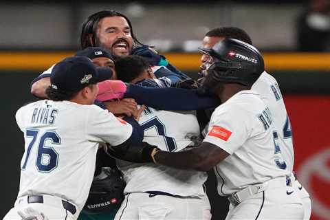 Tigers radio broadcaster caught on hot mic after season-ending ALDS crusher: ‘F–k this’