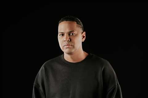 How Podcasts by Alofoke, Dímelo King, Leo Rojas & Molusco Are Changing the Game