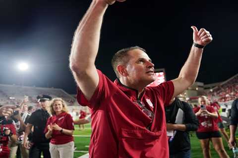 Curt Cignetti gets new $92.8 million contract after turning Indiana into title contenders