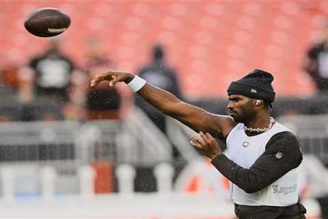 Shedeur Sanders is starting to look different at practice in Browns QB dilemma