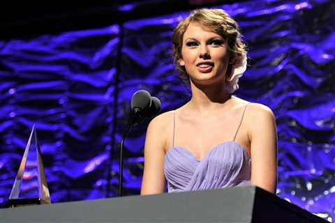 Taylor Swift, LL Cool J, David Byrne & More Are 2026 Songwriters Hall of Fame Nominees: Full List