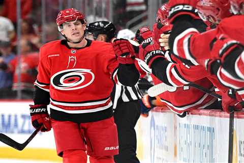 Hurricanes’ Mike Reilly gets early revenge after not being re-signed by Islanders