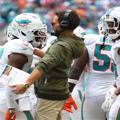 Fired-up Mike McDaniel gives expletive-filled speech after Dolphins’ upset win over Bills