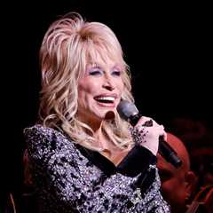 Dolly Parton Apologizes For Missing IAAPA Dollywood Hall of Fame Induction Amid Health Challenges:..