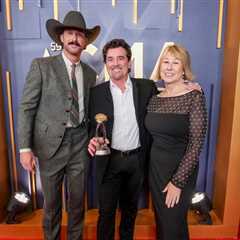 Scott Borchetta Receives 2025 CMA Irving Waugh Award of Excellence: ’I Truly Did Not See..