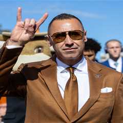 Steve Sarkisian claims three-loss Longhorns are ‘absolutely a playoff team’