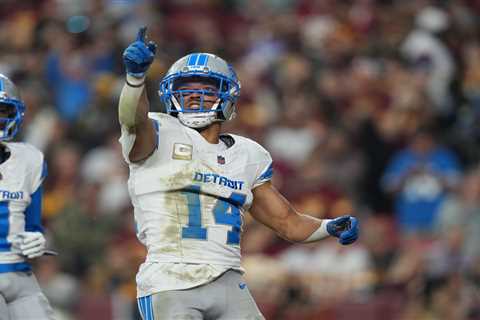 Amon-Ra St. Brown fined for punching Commanders player in wild moment