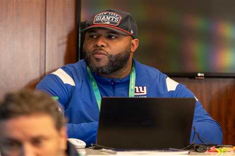 Giants national scout Marcus Cooper saw what separated Andrew Thomas from the rest