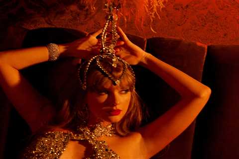 Taylor Swift’s ‘The Life of a Showgirl’ Rules Billboard 200 for Seventh Week