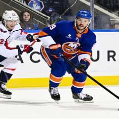 Jonathan Drouin scratched with lower-body injury in taxing Islanders surprise