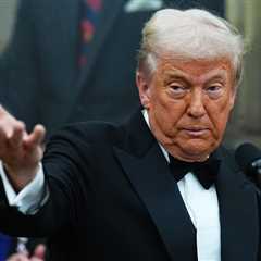 Donald Trump Takes Center Stage at 2025 Kennedy Center Honors Featuring Awards for KISS, Gloria..