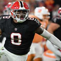 Falcons’ Kyle Pitts delivers his first 100-yard game of the season — at halftime of ‘TNF’