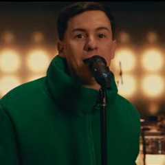 Guaynaa’s Joyful Aguinaldo ‘Para el Año Nuevo’ & More Best New Music Latin