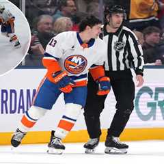 Islanders have Mat Barzal’s back for defending rookie star with stick-swinging incident