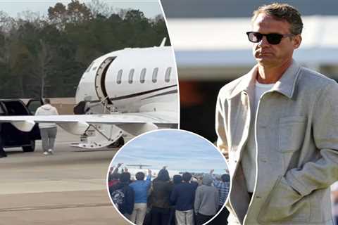 Lane Kiffin contingent peppered with boos, vulgar gestures by Ole Miss fans as they board plane for ..