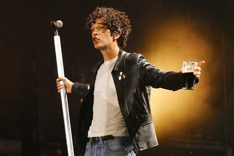 Matty Healy Tells College Student That The 1975 Have a Ton of Music in the Pipeline