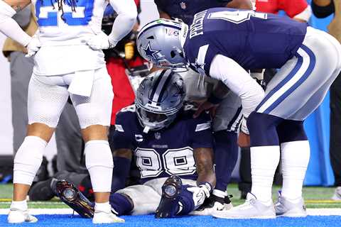 CeeDee Lamb exits ‘TNF’ battle with concussion in scary Cowboys scene