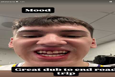 Lakers’ Jake LaRavia shows off gnarly wound suffered during Sixers game