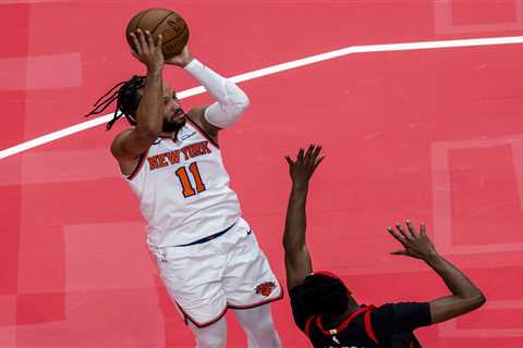 Knicks storm past Raptors to advance into NBA Cup semifinals in Las Vegas