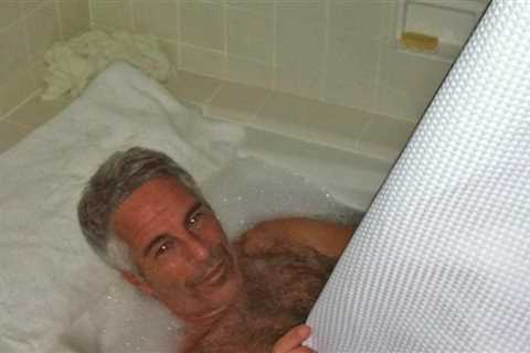 Jeffrey Epstein's Creepy Naked Bubble Bath Photo