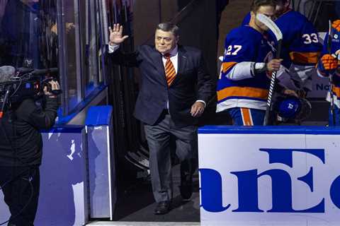 Pat LaFontaine’s decade-long thaw ends with Islanders Hall of Fame induction