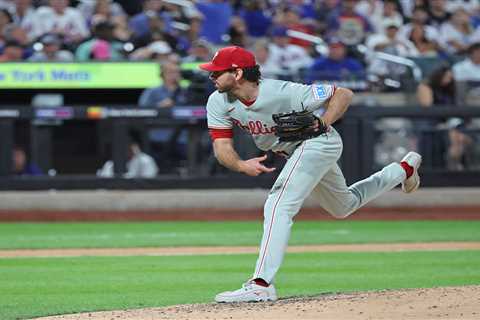 Angels sign Jordan Romano to one-year contract after disastrous Phillies season