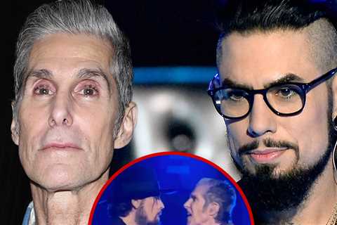 Perry Farrell Issues Apology for Fight With Dave Navarro on Stage Last Year (Hold)