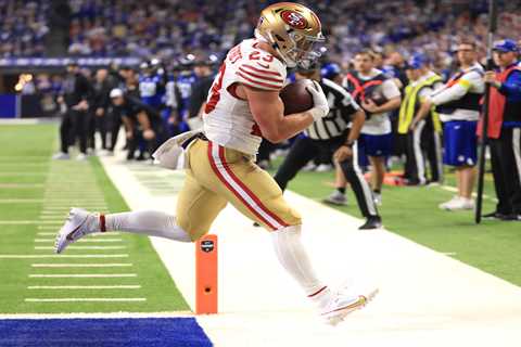 theScore Bet bonus code NPNEWS: Bet $10, get $100 in bonus bets for Bears vs. 49ers