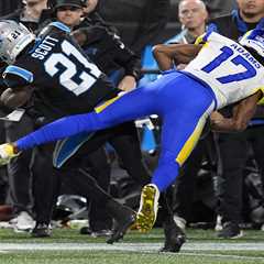 Davante Adams bloodied by violent hit in Rams-Panthers game