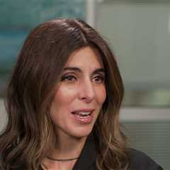 Jamie-Lynn Sigler Discusses Playing a Doctor With MS on 'Grey's Anatomy'