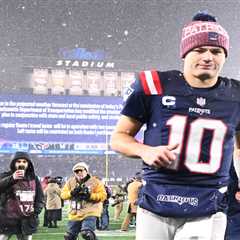 Patriots being win from Super Bowl hard not to view as incredibly lucky