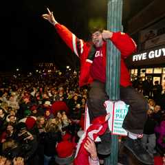 Hoosiers fans swarm Bloomington in wild scene as Indiana caps perfect season with first national..