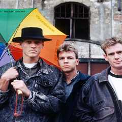 Rob Hirst, Midnight Oil Founding Drummer and Songwriter, Dies at 70