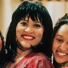 The Mom From Sister, Sister Just Got A Facelift, And Here's What She Looks Like Now