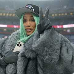 Cardi B, Brandi Carlile, Duff McKagan & Cam’ron React to New England Patriots & Seattle Seahawks..