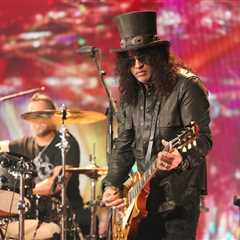 Slash Promises That Next Guns N’ Roses Release Will Be an Album of ‘All New Original Stuff’