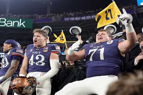 Navy vs. Cincinnati prediction: Liberty Bowl picks, odds, bets, opt-outs Friday