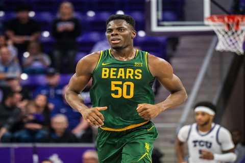 Controversial Baylor player makes debut vs. TCU