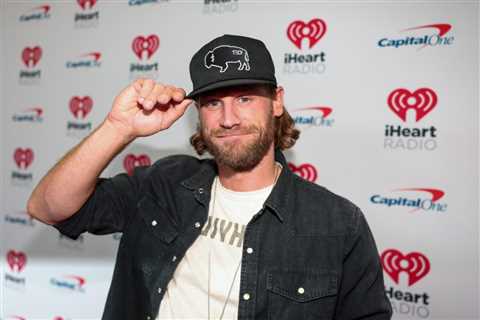 Chase Rice Announces Hiatus From Touring, Admitting: ‘I’m Exhausted’