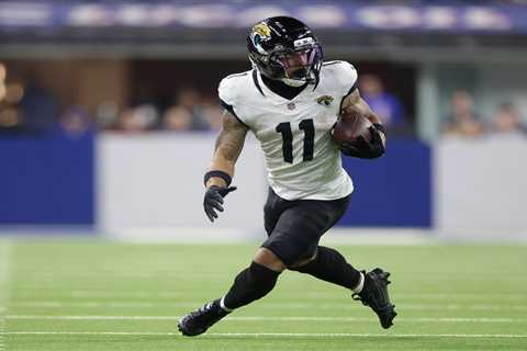 Bills vs. Jaguars prediction: NFL Wild Card Sunday picks, odds, bets