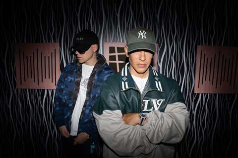 Bizarrap & Daddy Yankee Take ‘Bzrp Music Sessions, Vol. 0/66’ to No. 1 on Latin Airplay