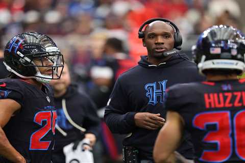 Patriots-Texans showdown is an NFL throwback