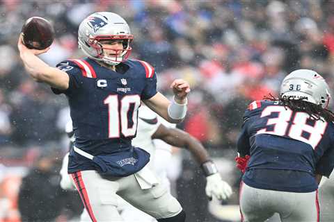 Patriots take down Texans in turnover-filled affair to reach AFC title game