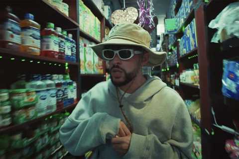 Bad Bunny’s ‘Tití Me Preguntó’ Surpasses 1 Billion Views on YouTube