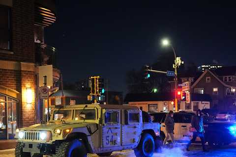 National Guard Arrives in Minneapolis After Fatal Alex Pretti Shooting